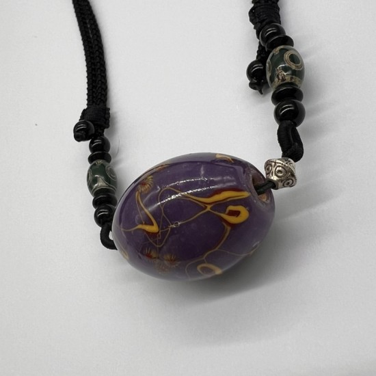 Purple bead necklace Purple bead necklace