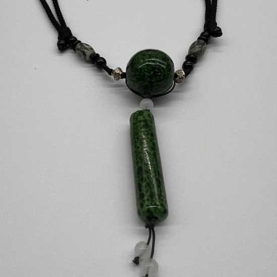 Emerald Beads Nothing Glass Necklace Emerald Beads Nothing Glass Necklace