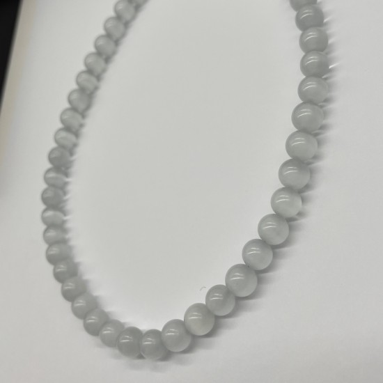 Ice-Clear White Glass Beaded Necklace Ice-Clear White Glass Beaded Necklace